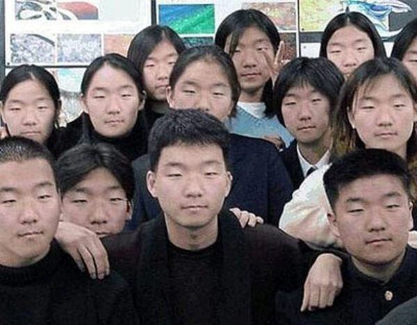 chineses-are-alike-9979630